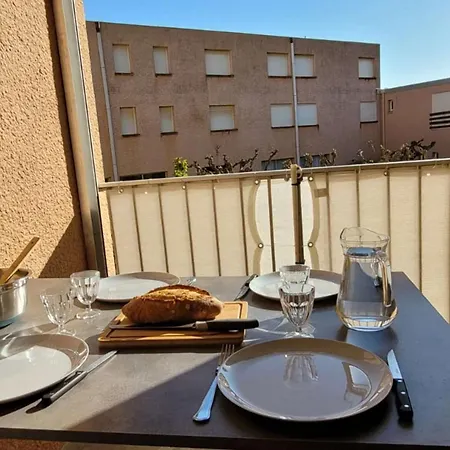 Familial Pres De La Avec Balcon Et Parking - St Pierre La - Fr-1-619-148 * Fleury (Aude)